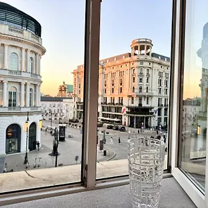 Mondrian Luxury & Old Town Aparthotel Warsaw